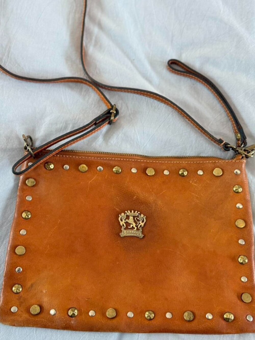 Pratesi Firenze Brown Leather Shoulder Bag – Made in Italy Bronze Stud Detailing